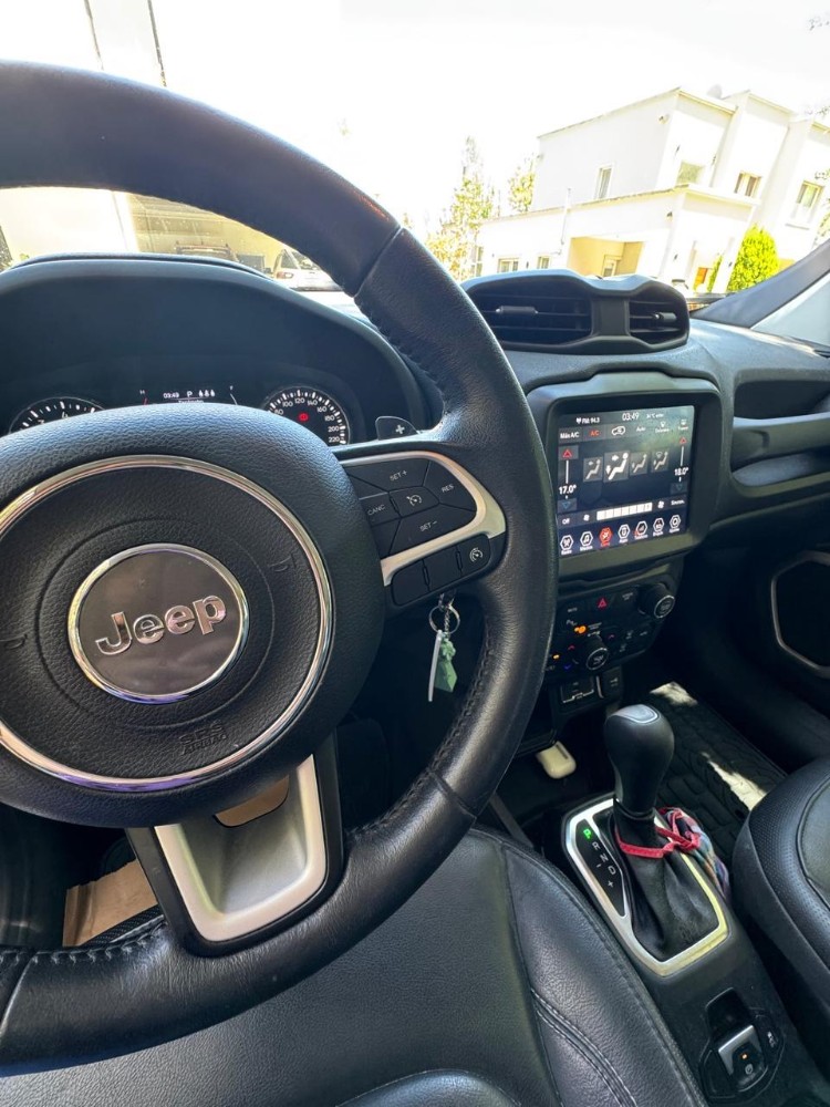 Jeep Renegade Sport — foto 6